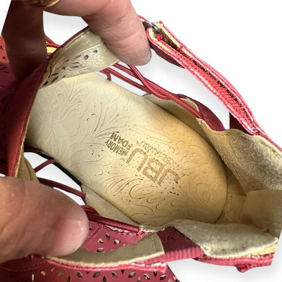 JBU BY JAMBU Women’s Red Cutout Nelly Memory Foam Wedge Sandals Size 9.5 - Picture 8 of 10